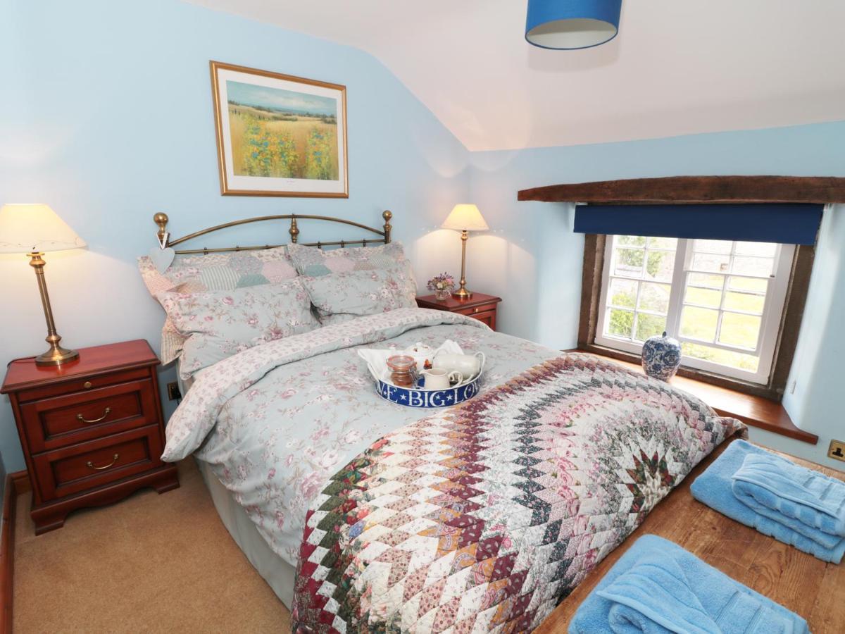 Buttercup Cottage Castleton  Extérieur photo