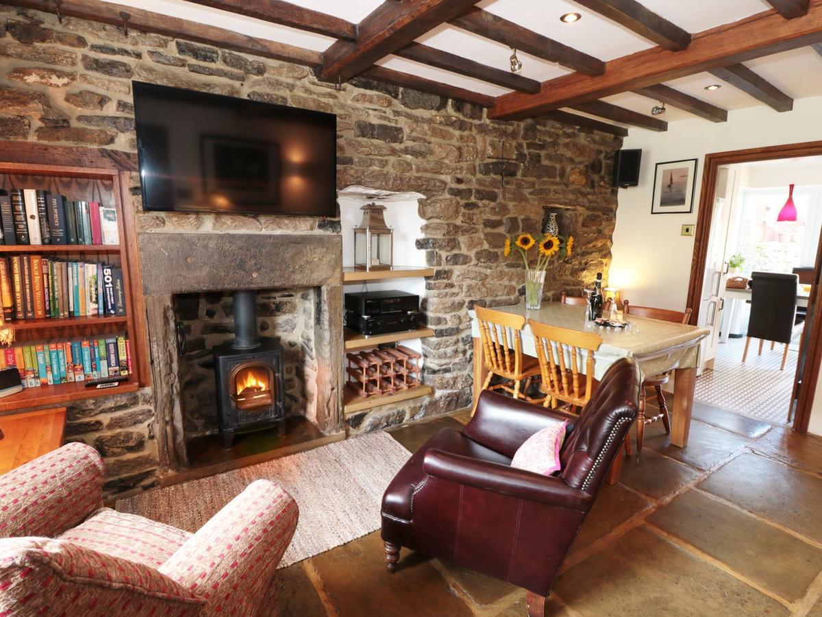 Buttercup Cottage Castleton  Extérieur photo